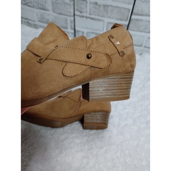 Makalu Women’s Elvie Tan Faux Leather Heeled Ankle  Boots Size 7.5M - Picture 8 of 8
